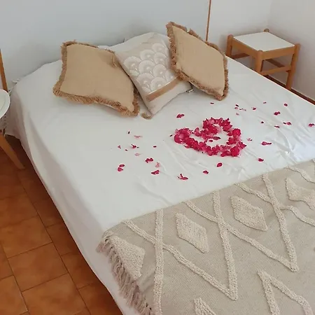 Appartement T2, Les Coteaux De La Nartelle